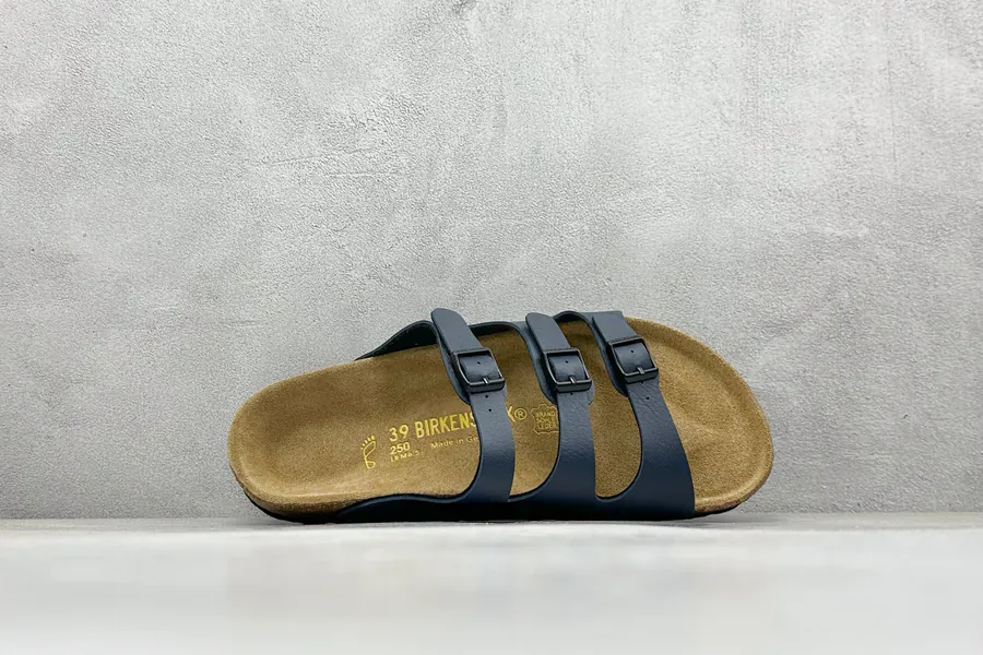 Birkenstock Milano Classic Sandal