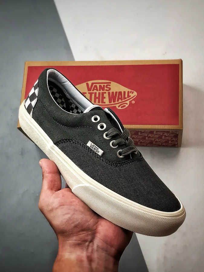 VAINL ARCHIVE x Vans Era Black Bucket Sneaker