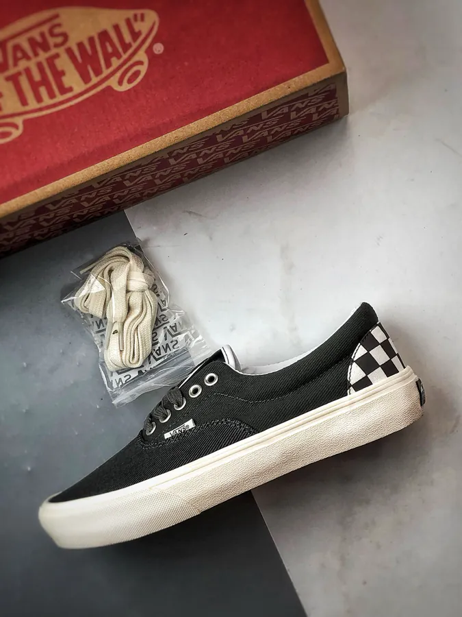 VAINL ARCHIVE x Vans Era Black Bucket Sneaker