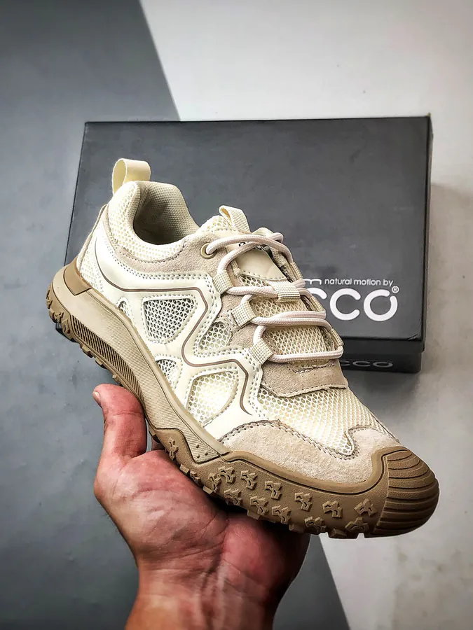 Ecco BIOM Men's Summer Outdoor Sneaker