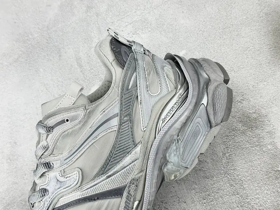 BAL OG Edition Runner 2.0 Silver Gray