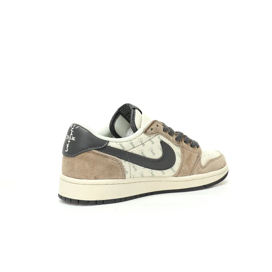 XZ6188 690 1 Low OG Sneaker