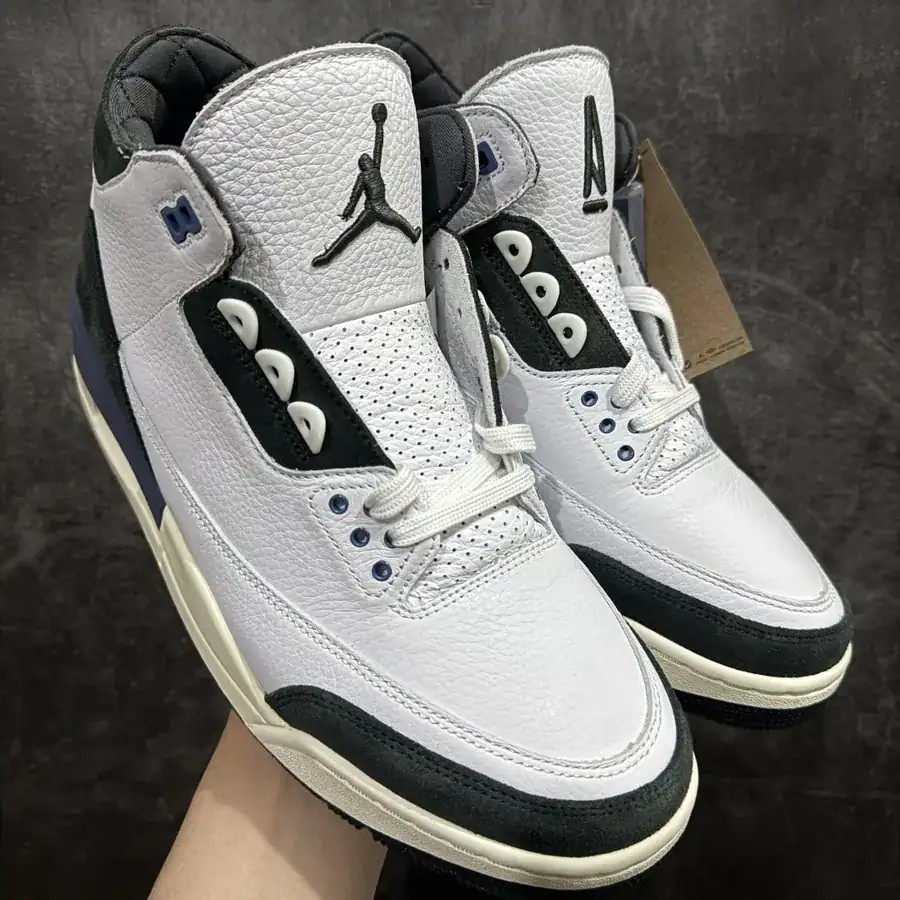 A Ma Maniére x Air Jordan 3 OG HV8571 100