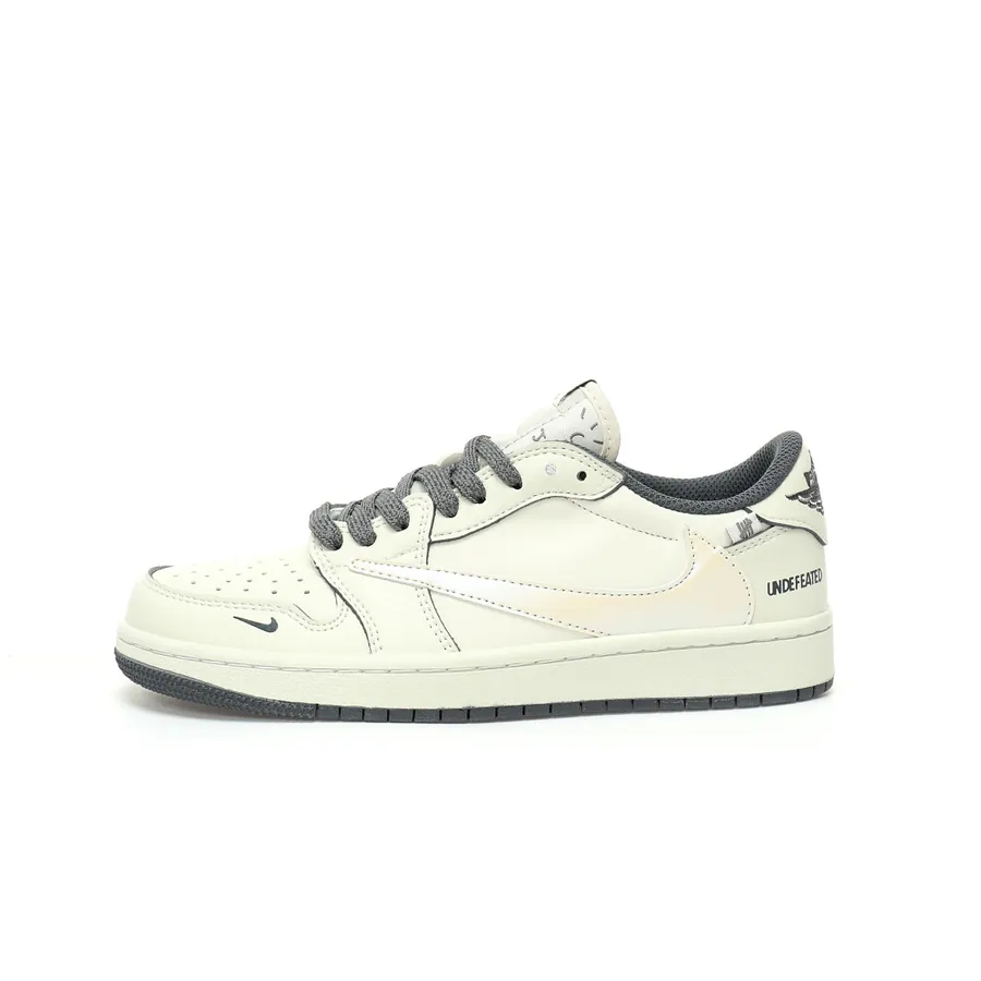 UNDEFEATED x Travis Scott x Air 1 Low OG