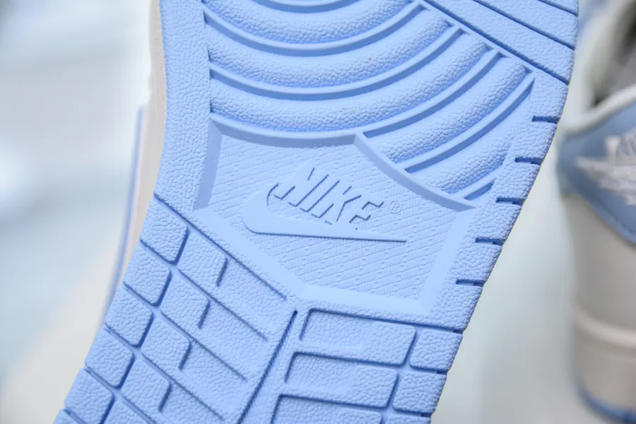 TS x Air 1 Low 1 Low Sneaker