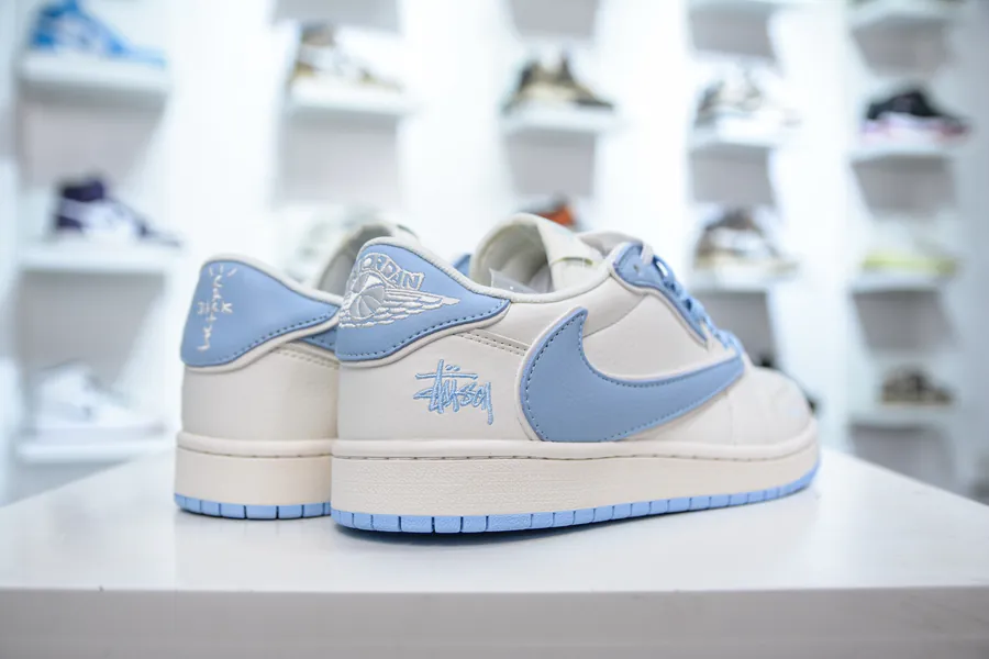 TS x Air 1 Low 1 Low Sneaker