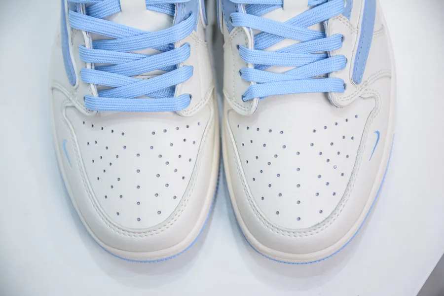 TS x Air 1 Low 1 Low Sneaker