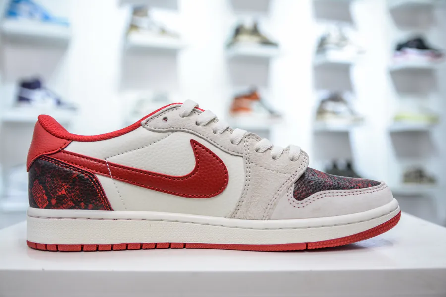 TS x Air 1 Low OG Version Chunky Low Sneaker