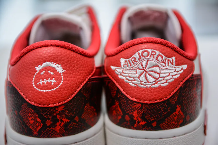 TS x Air 1 Low x 倒钩低帮 SUP 联名鞋