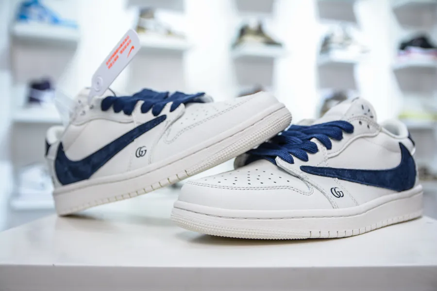 Fraent x Travis Scott x Air 1 Low Premium Collaboration Sneaker
