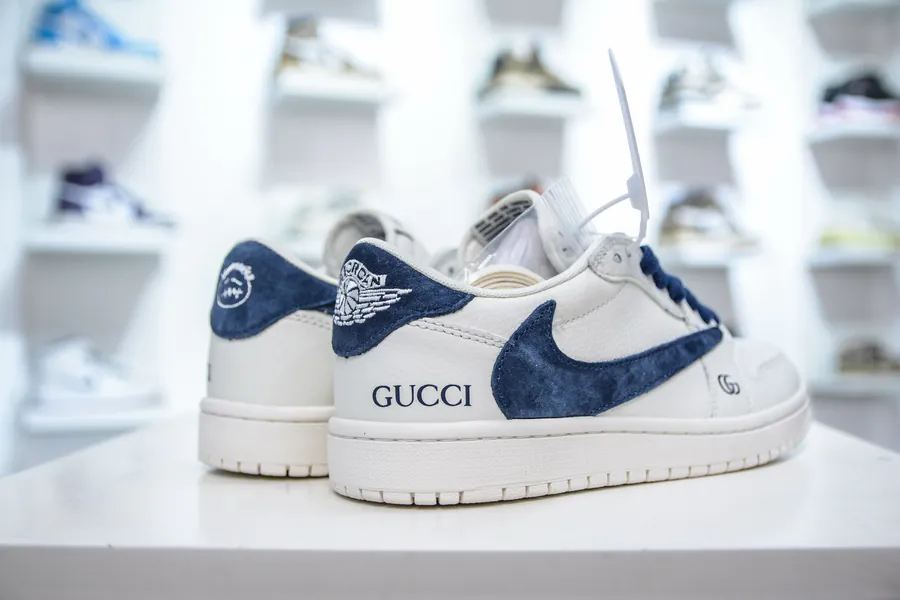 Fraent x Travis Scott x Air 1 Low Premium Collaboration Sneaker