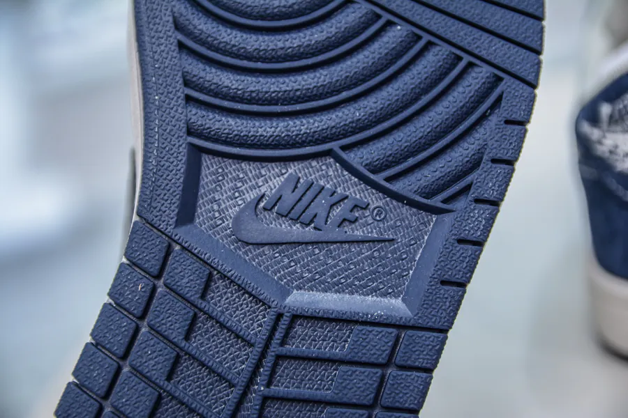 Fraent x Travis Scott x Air 1 Low Collaborative Low Sneakers