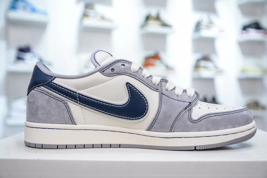 Travis Scott x Air 1 Low OG Version Premium Edition