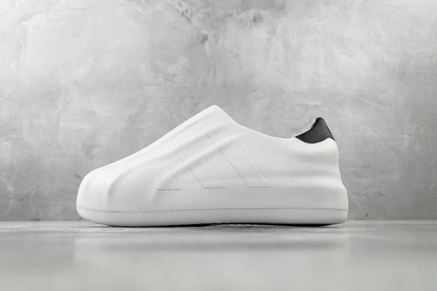 Adidas Originals AdiFOM Superstar in Gray and White