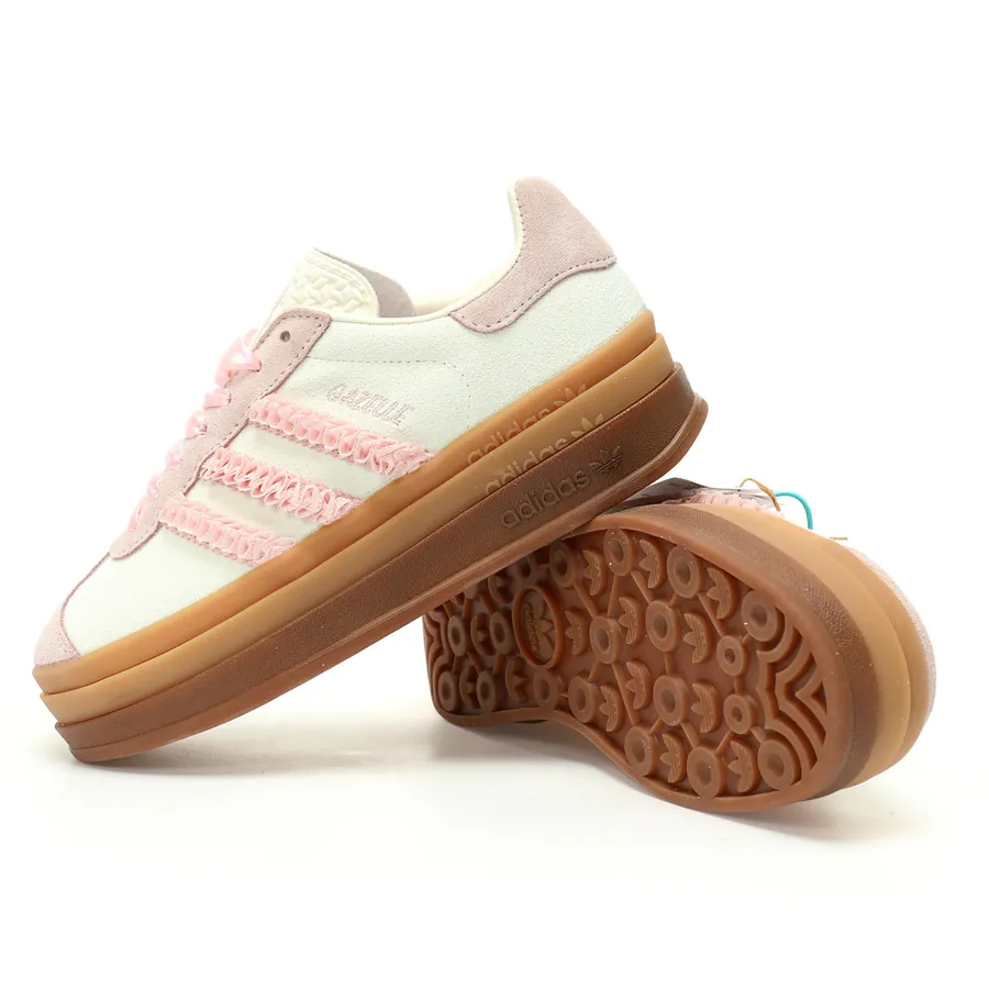 Originals Gazelle Bold W Retro Thick Sole Sneaker