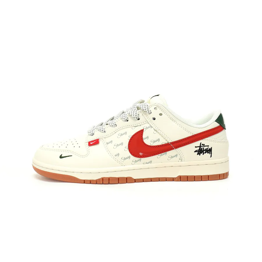 X By You SB Dunk Low Retro SP Retro Style Low Top Sneaker
