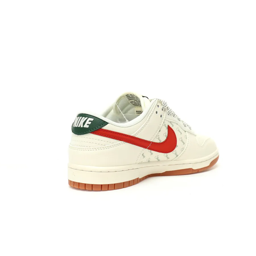 X By You SB Dunk Low Retro SP Retro Style Low Top Sneaker