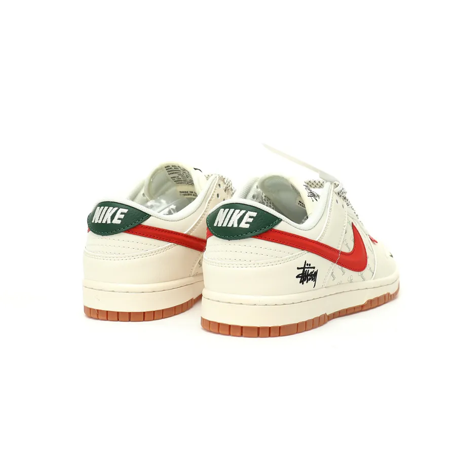 X By You SB Dunk Low Retro SP Retro Style Low Top Sneaker