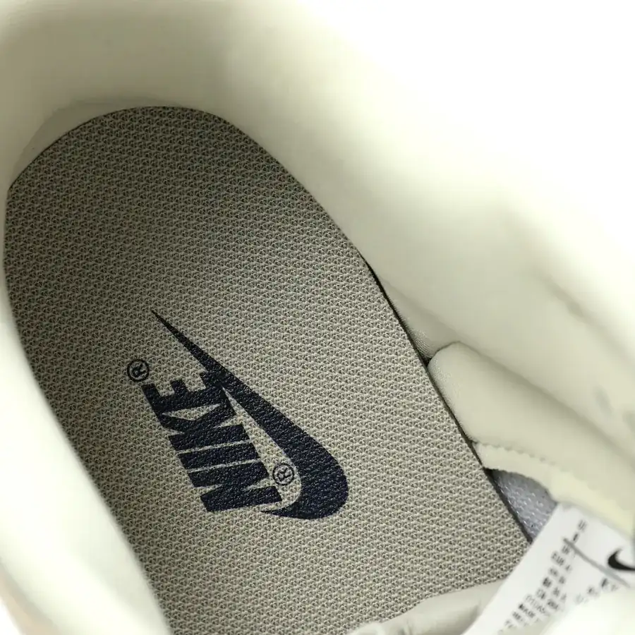 SB Dunk Low The North Face Collaboration Sneaker