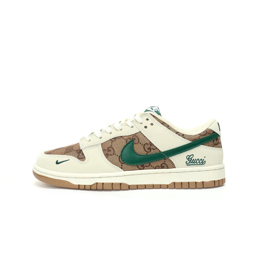 SB Dunk Low Esquisite Premium Basketball Sneaker