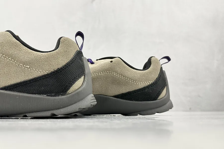 KEEN Jasper in Light Brown