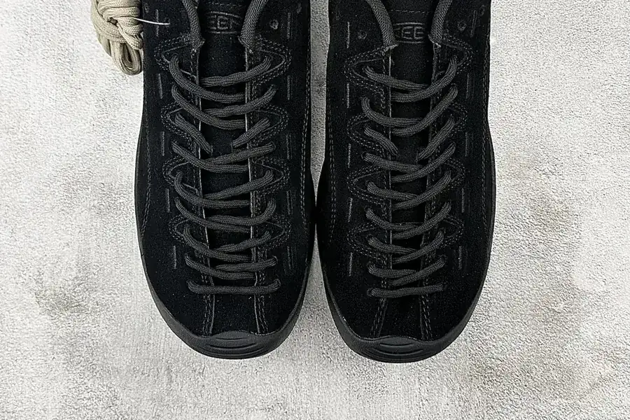 KEEN Jasper Black