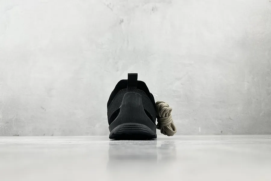 KEEN Jasper Black