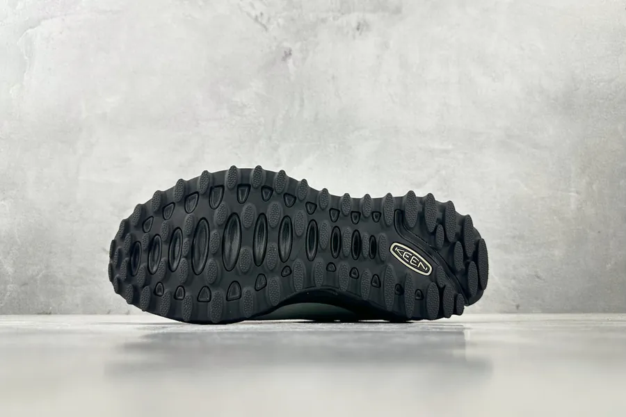KEEN Jasper Zionic in Green Yellow