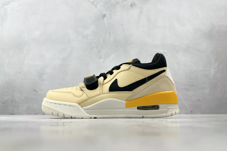 Legacy 312 Low in Yellow and Black