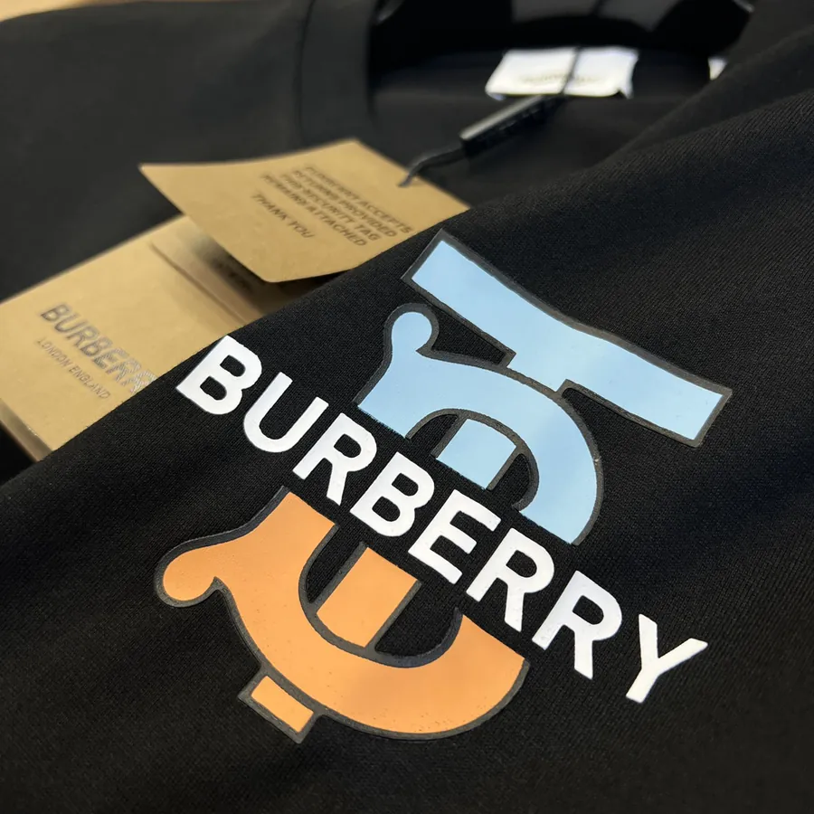 BUR Tisci Limited Capsule Series Organic Cotton T Shirt with TB立体Print