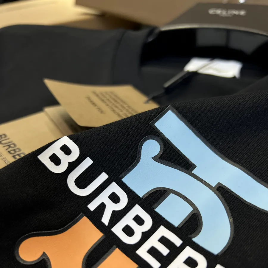 BUR Tisci Limited Capsule Series Organic Cotton T Shirt with TB立体Print