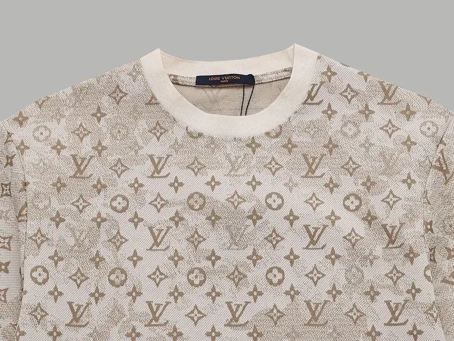 LVV Starlight Exclusive Embroidered Set Short Sleeve