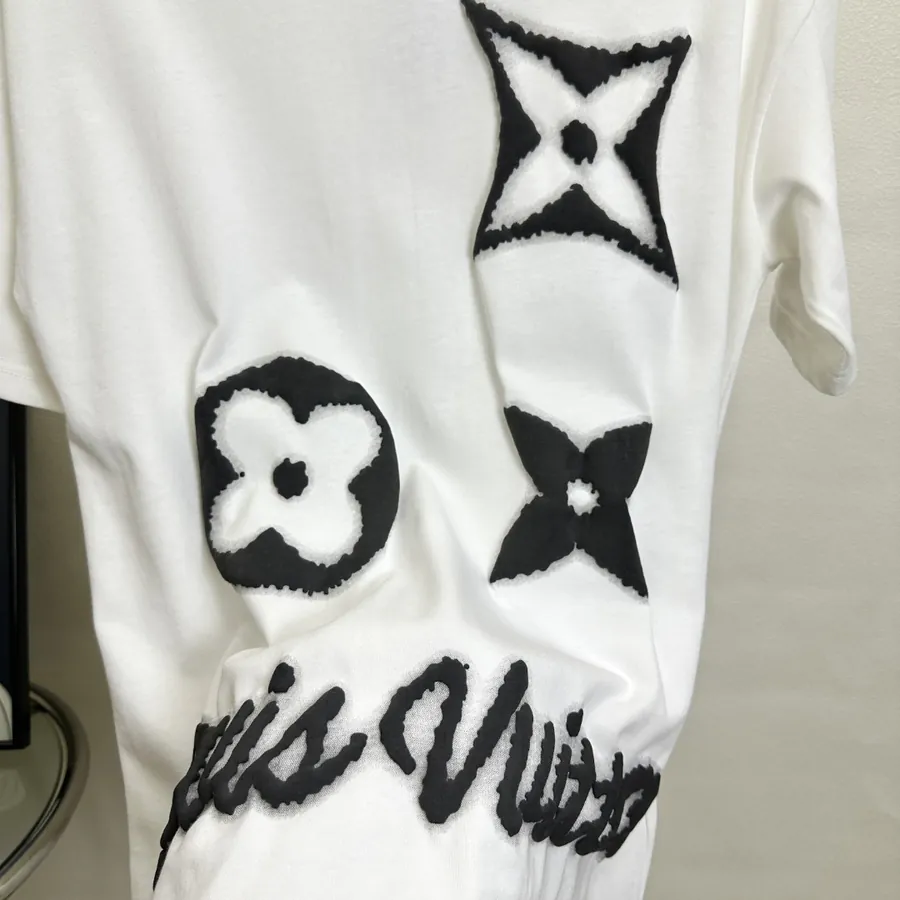 LVV Starlight Exclusive Logo T Shirt