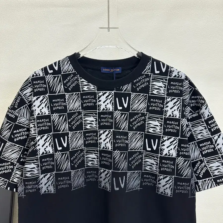 LVV Celestine Exclusive Gradient Checkered Short Sleeve