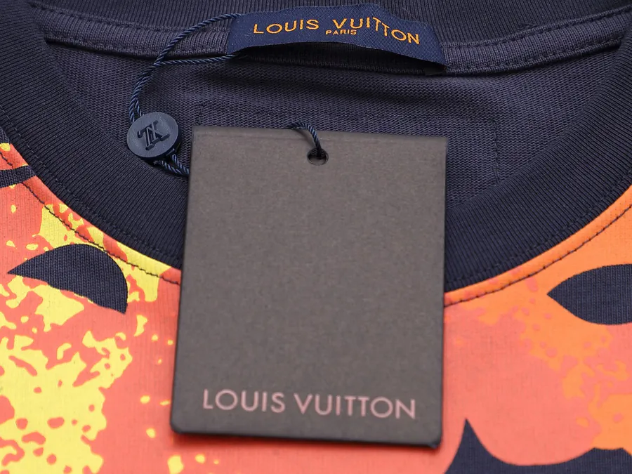 LVV Starlight Exclusive Multifunctional Letter Short Sleeve