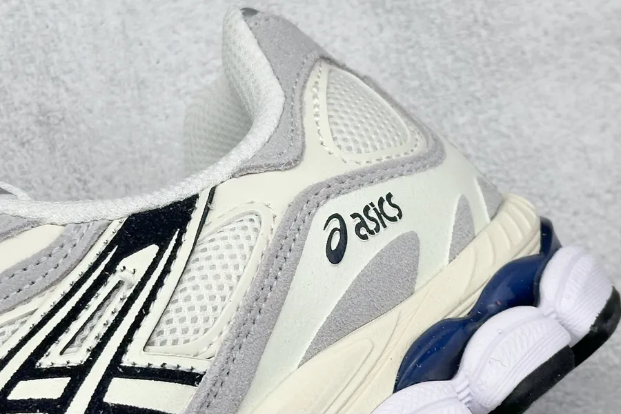 ASI GEL C™ Low Top Athletic Sneakers