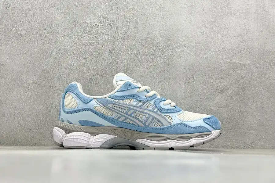 ASI GEL C™ Low Top Sport Sneakers