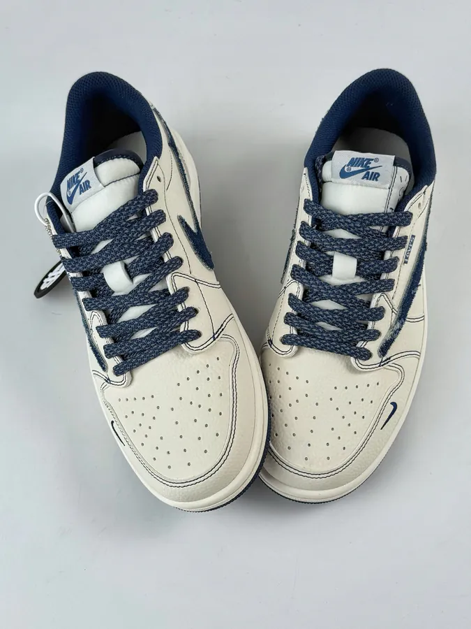 Travis Scott x Nike Air Jordan 1 Low x Levis OG Version