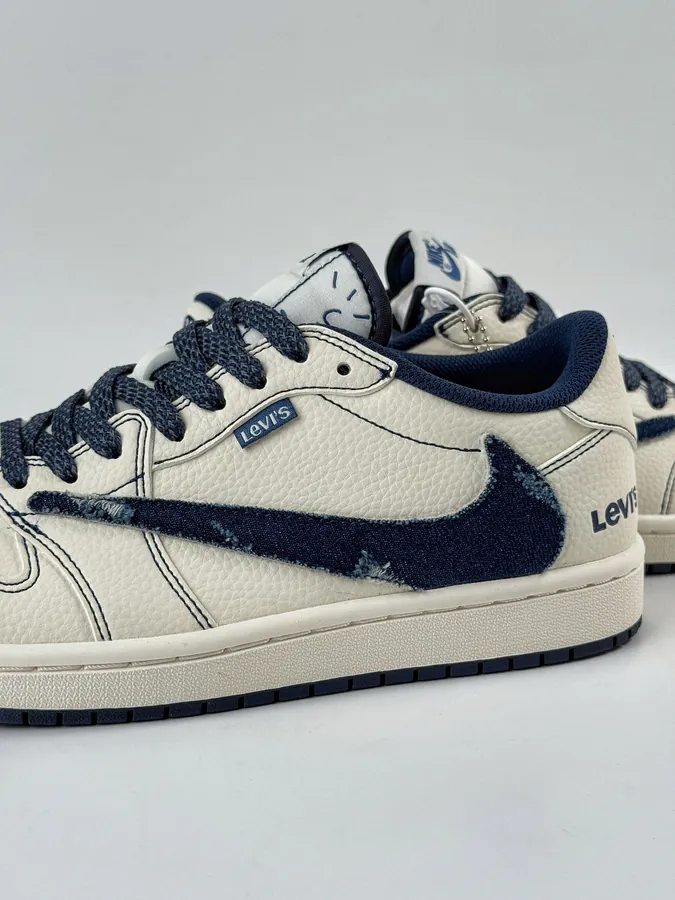Travis Scott x Nike Air Jordan 1 Low x Levis OG Version