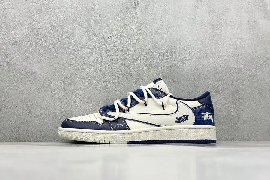 Travis Scott x Fraent Design x Air 1 Low OG SP 1 Blue Diamond Laces Low Sneaker