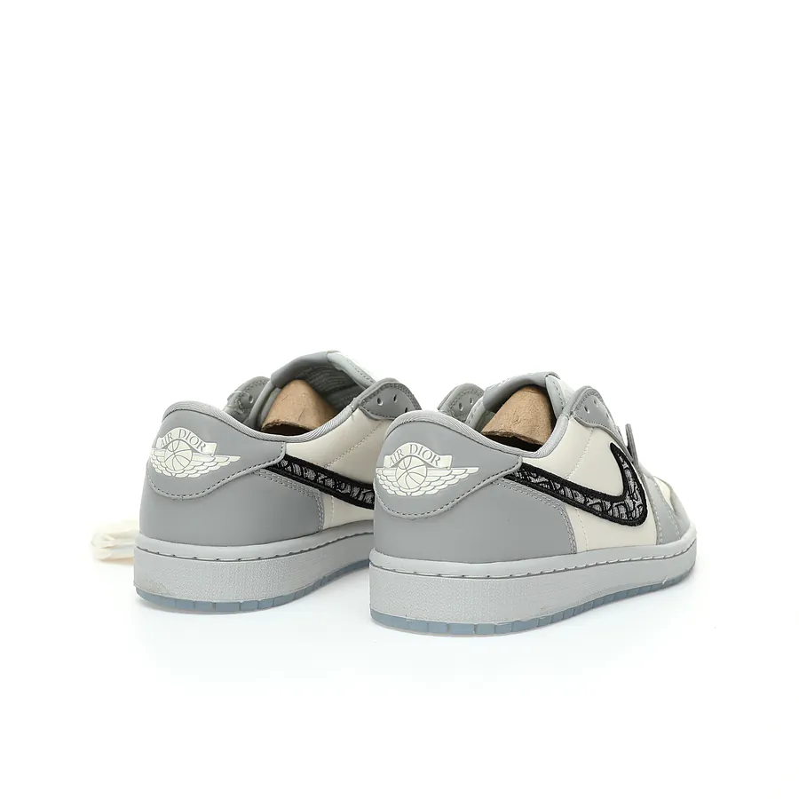 X Air 1 Retro Low OG Grey