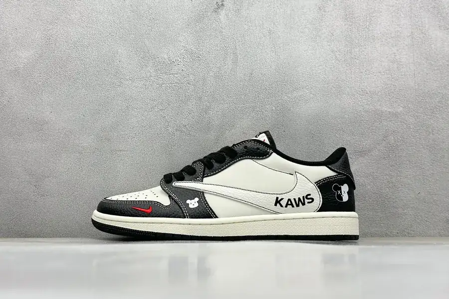 Travis Scott x Fraent Design x Air 1 Low OG SP Violent Bear Collaboration Low Top Cultural Sneakers