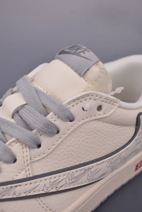 Fraent x Travis Scott x Air 1 Low Triple Collaboration Low Sneaker