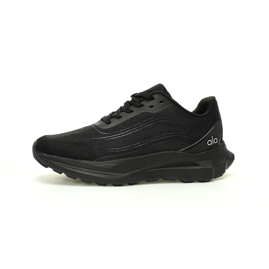 Alo Yoga Runner Low Sneaker Retro Style