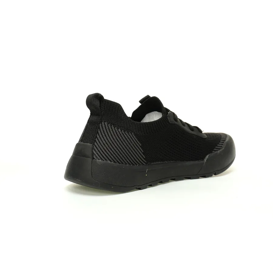 The North Face Yffe Low Sneaker Knit Black Grey