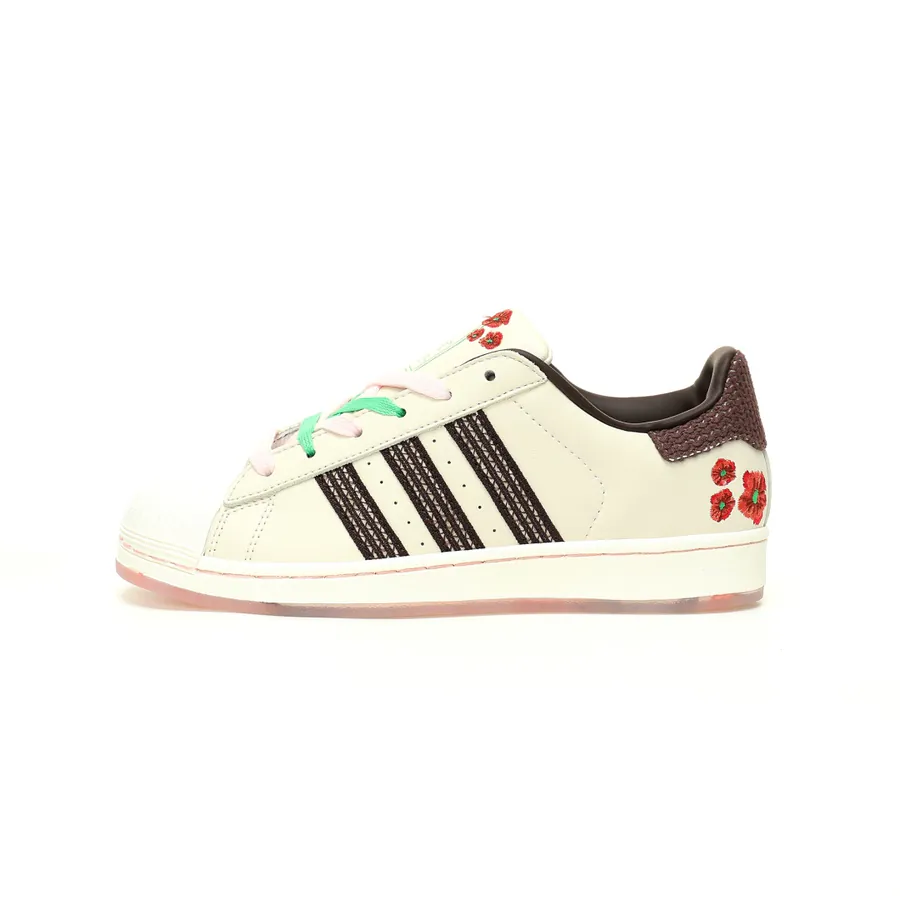 Originals Superstar II Tokyo Sakura Classic Shell Head Low Top Sneaker
