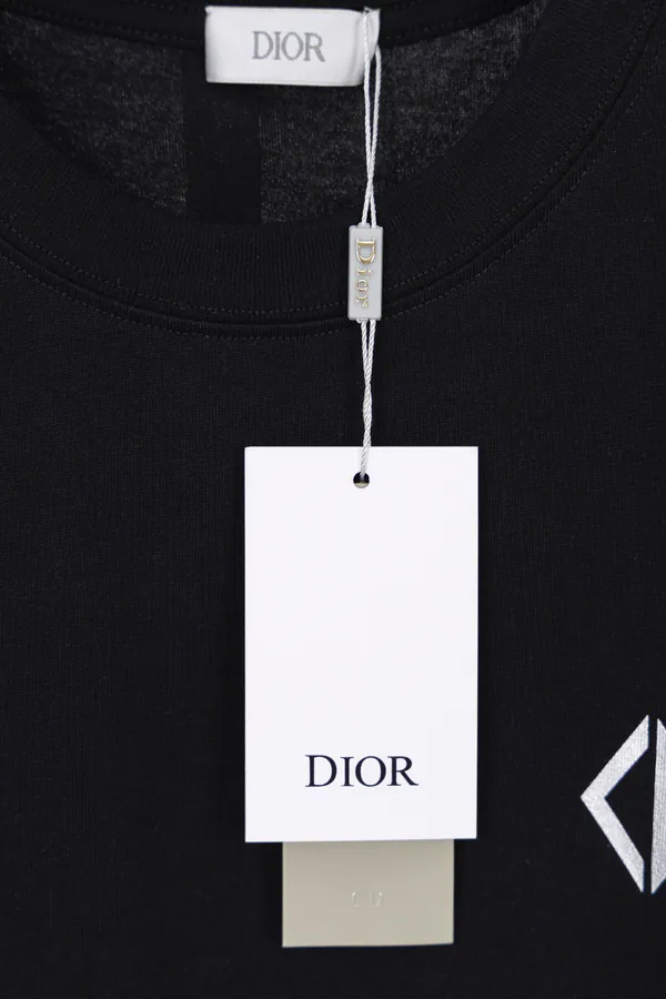 Diamond 2025 Autumn Collection Lightweight Short Sleeve with Reflective Embroidery