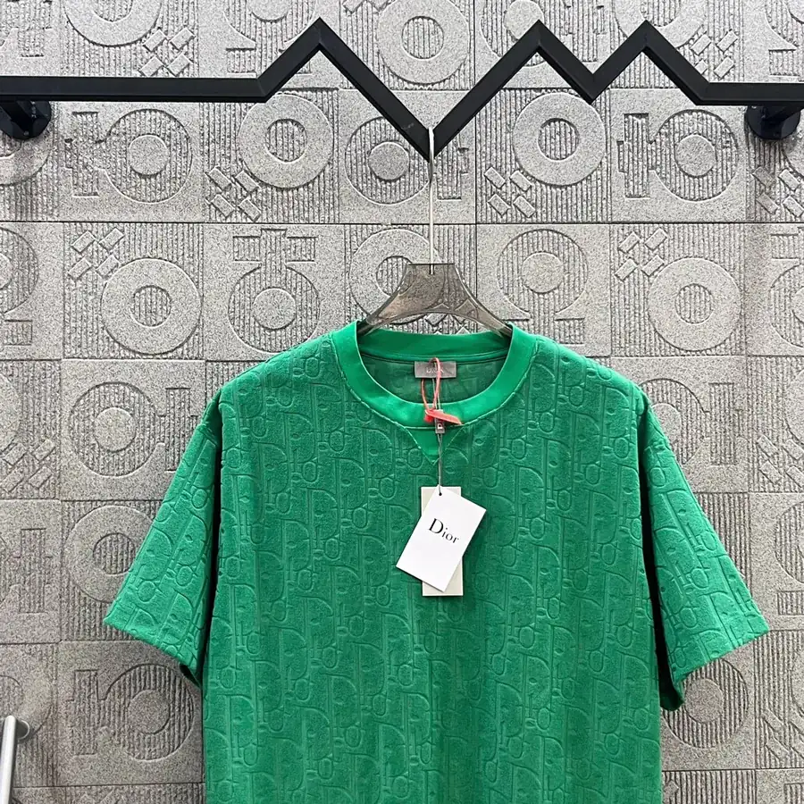 DIO辰星专供 Lettering Embroidery Logo T Shirt
