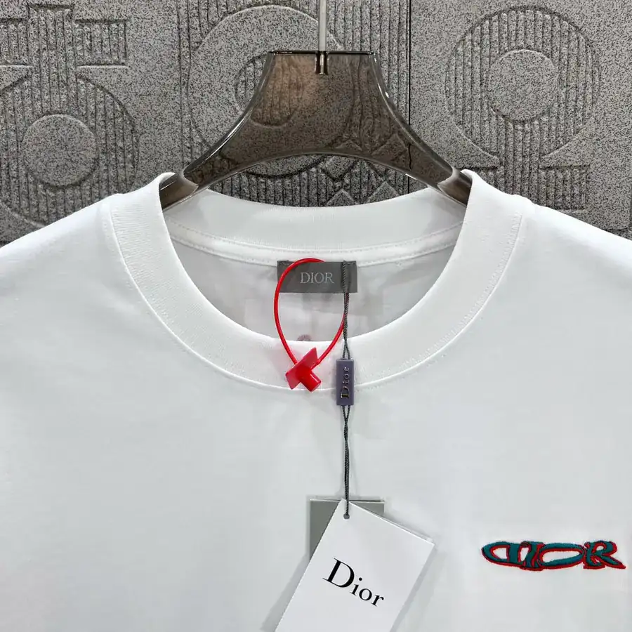 DIO Chelsea Star Exclusive Double Color Letter Cross Stitch T Shirt
