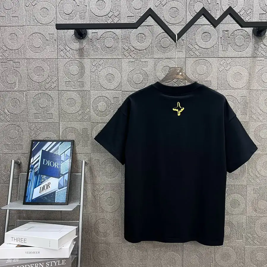 DIO辰星专供 Double Color Letter Cross Stitch T Shirt
